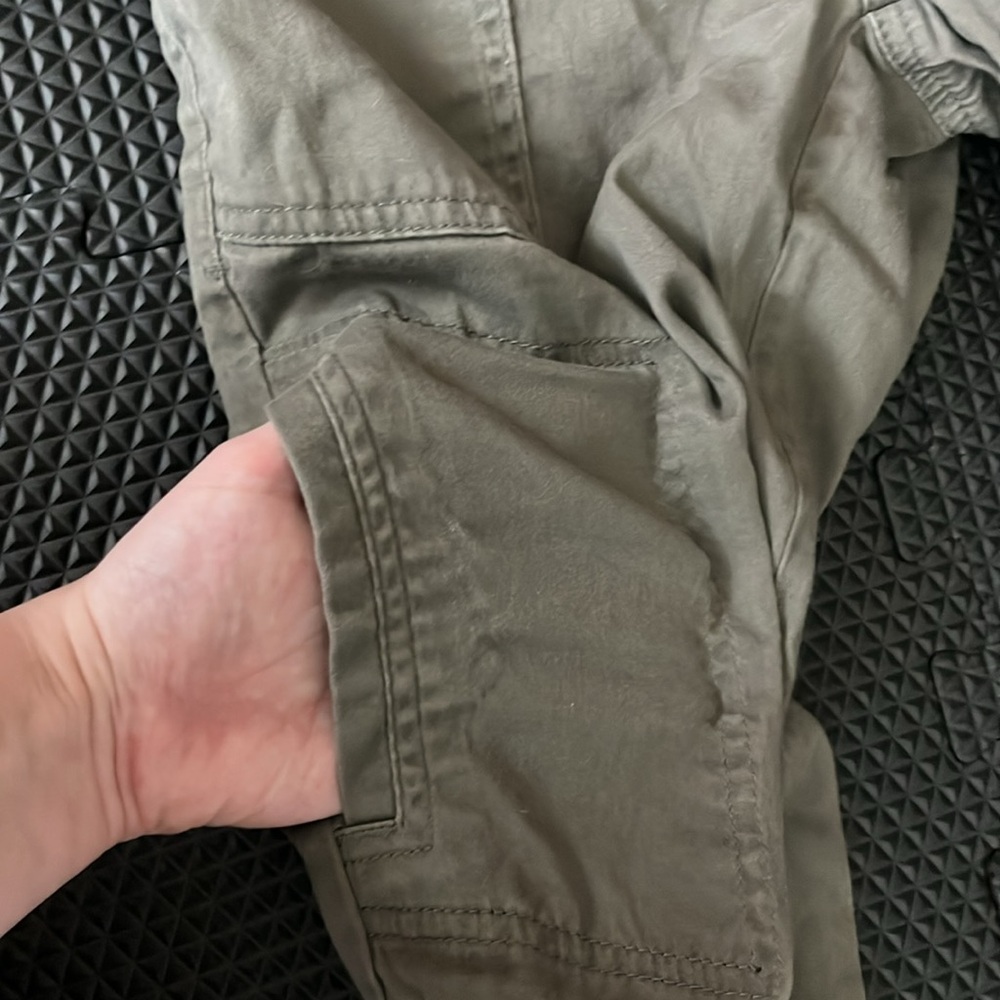 Maurices Cargo Capri Pants - Picture 5 of 8